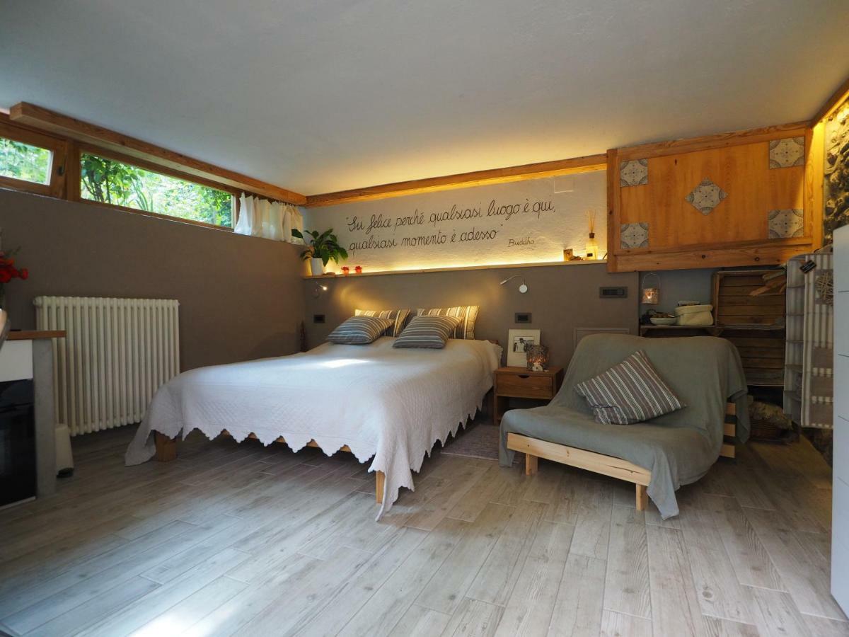 Bed and Breakfast Grange Epiney Bed E Breakfast Ла-Саль Екстер'єр фото