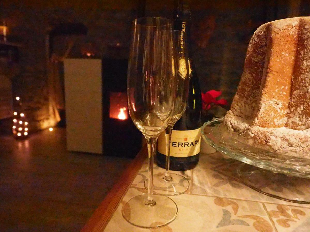 Bed and Breakfast Grange Epiney Bed E Breakfast Ла-Саль Екстер'єр фото